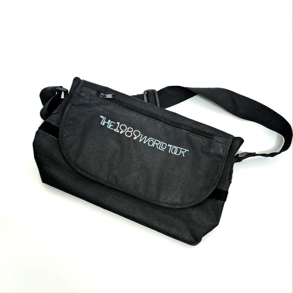 Taylor Swift 1989 Embroidered World Tour Messenger Bag - Picture 1 of 5